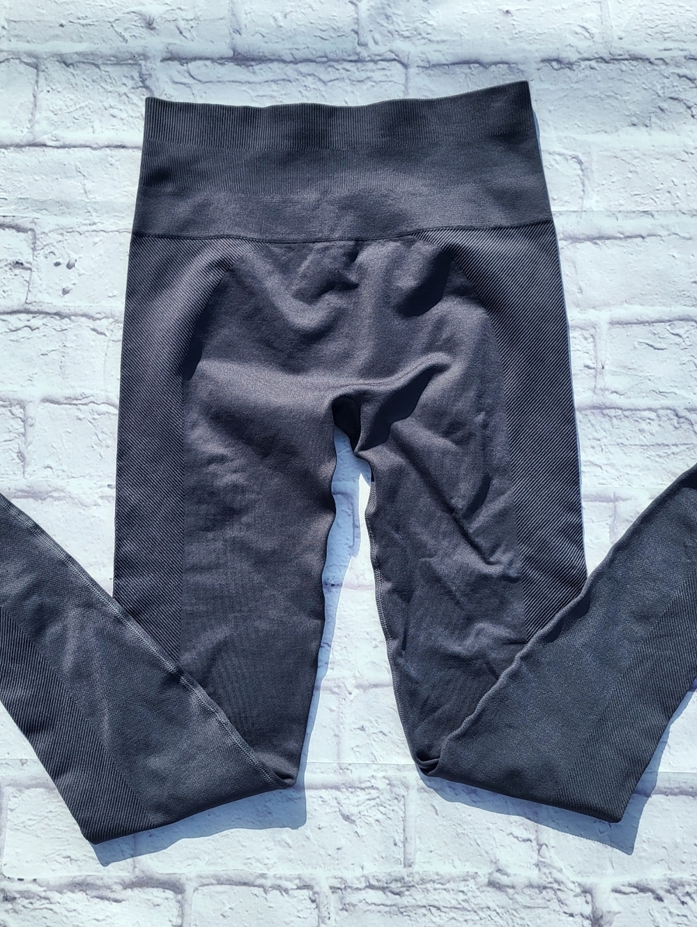 Spiritual Gangster Leggings Medium Blue Gray Seamless Textured Gymgirl Pilates